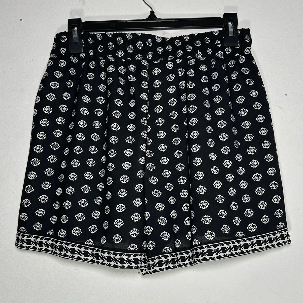 Max Studio Womens Black White Floral Medallion High Rise Shorts Size S 3703D05‎